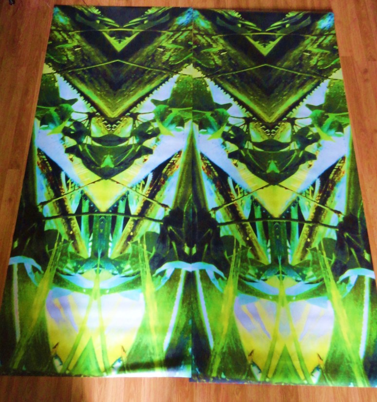 #8       2 PANELS SIDE BY SIDE