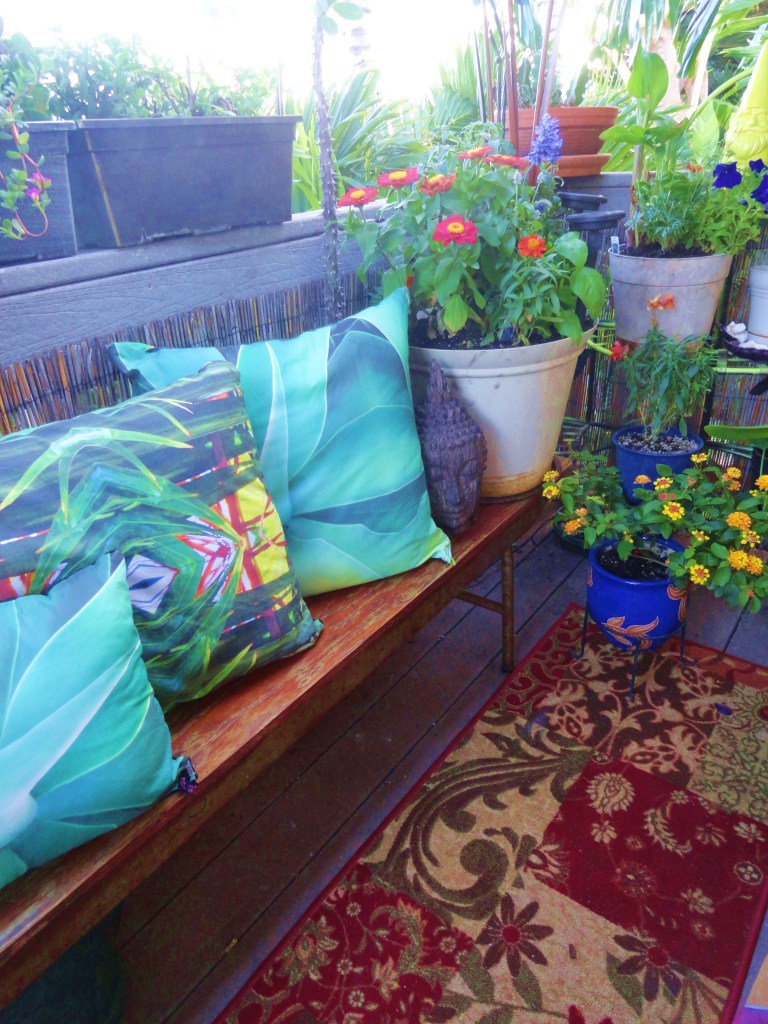 GARDEN IN MAKAKILO 073